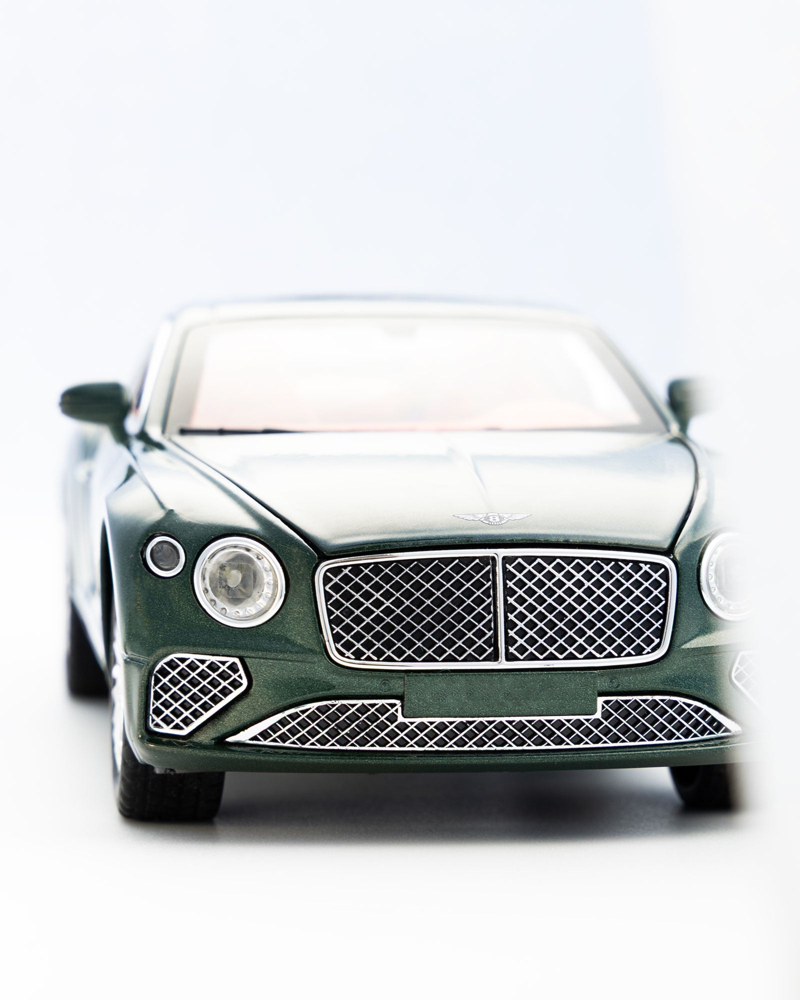 Bentley Continental GT Green Diecast Car Model 1:24 Scale - Ignition Prime