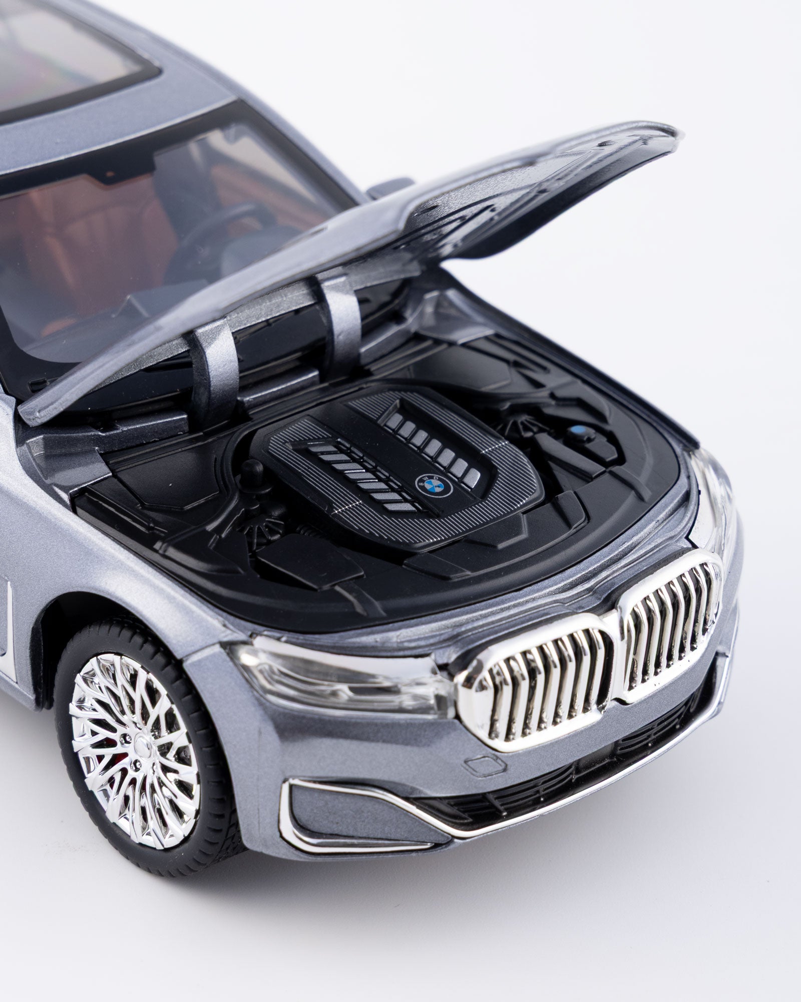 BMW 760Li V12 Sedan Diecast Grey Car 1:24 Scale - Ignition Prime