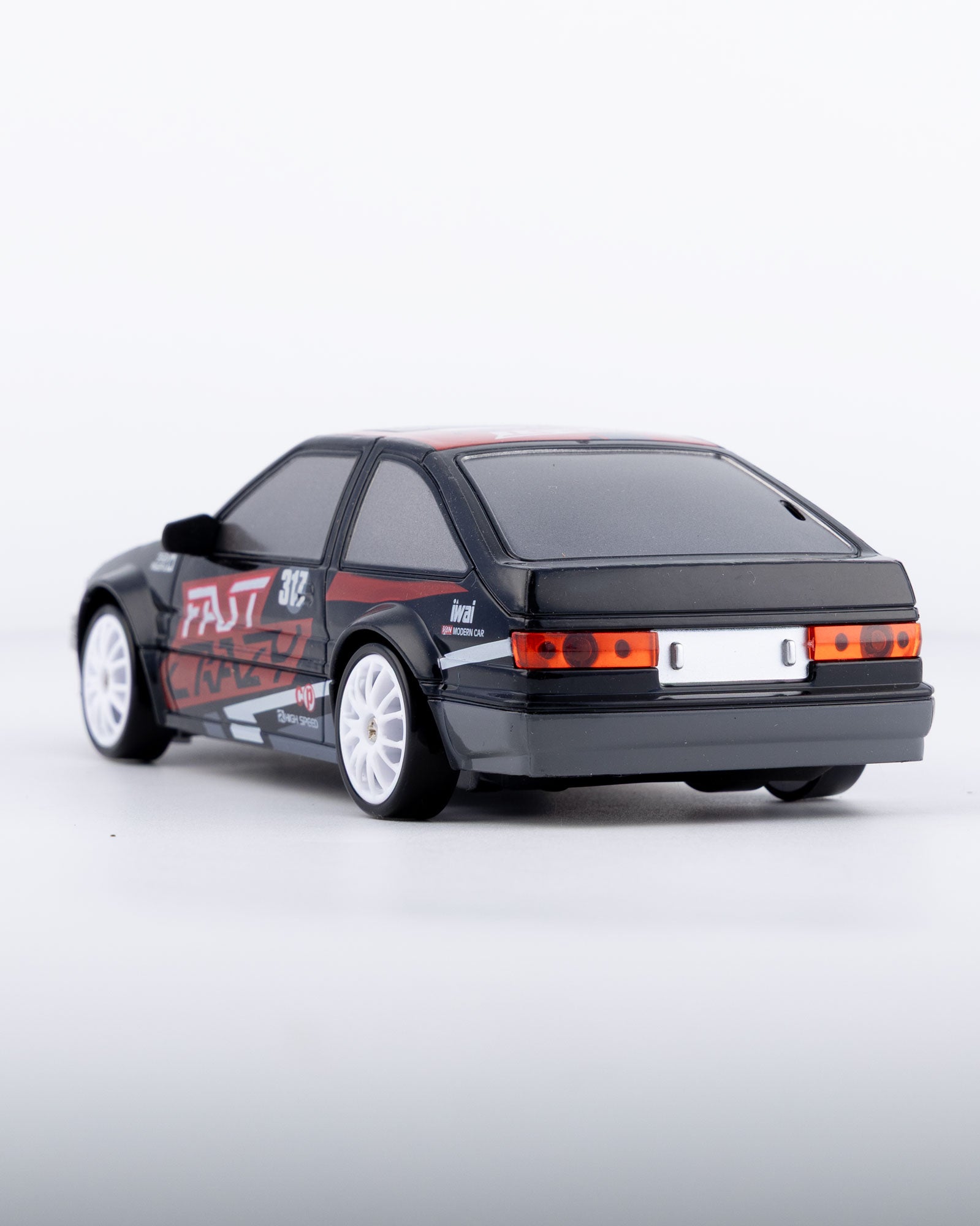 Black Racing Edition with Remote & Accessories Car 1:24 Scale - Ignition Prime