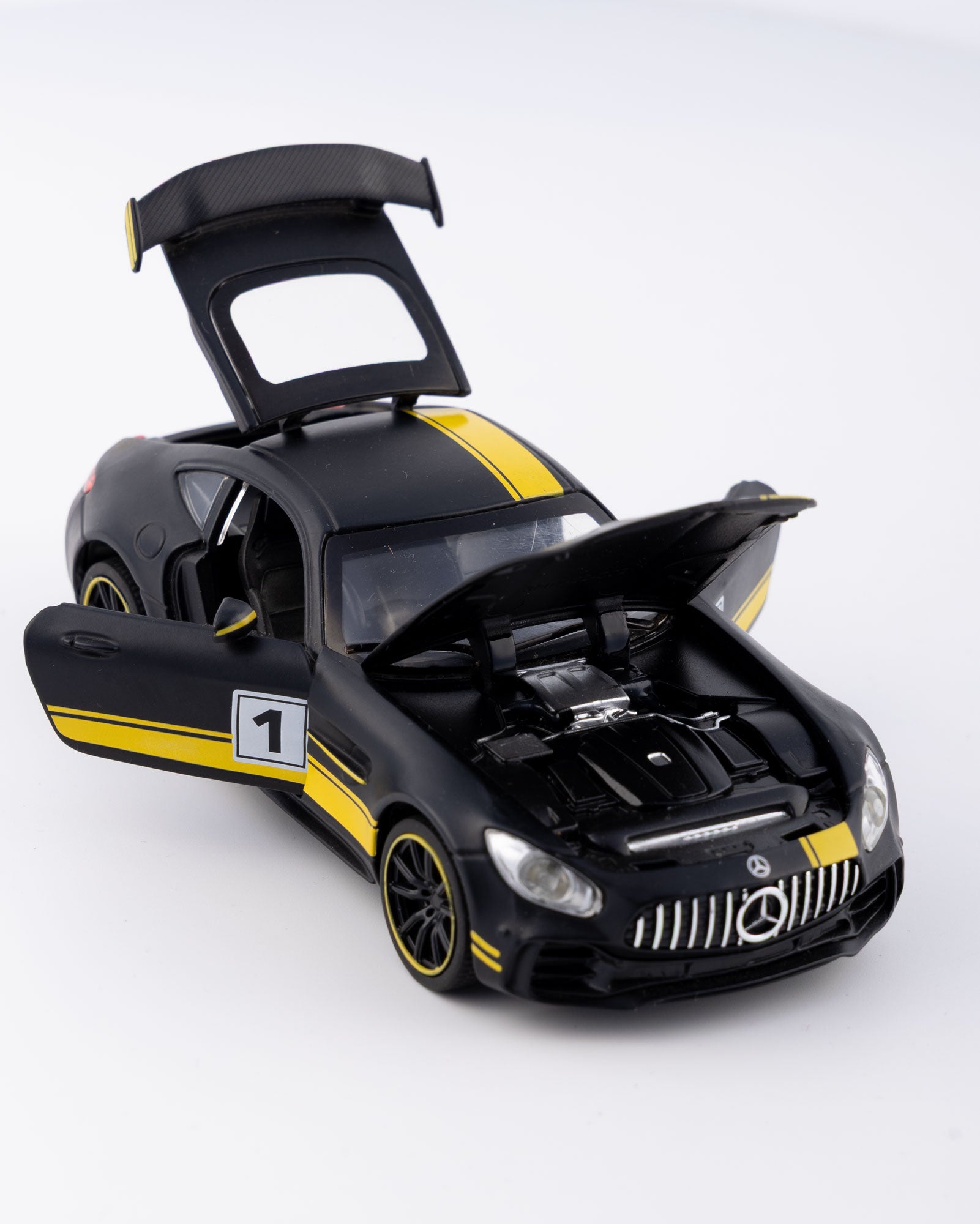 Mercedes-AMG GT Black Diecast Car 1:32 Scale - Ignition Prime