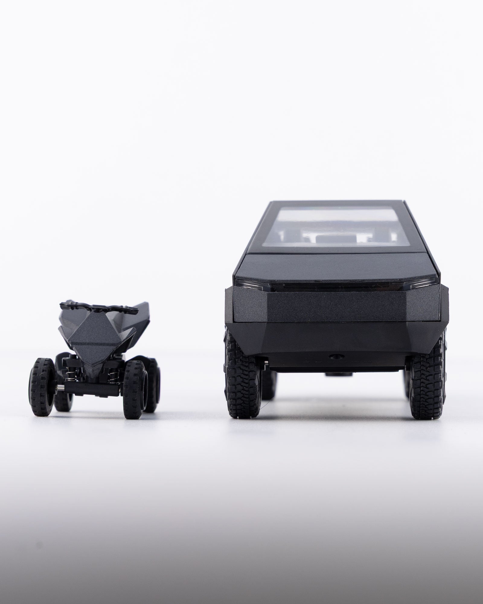 Tesla Cybertruck with Cyberquad Diecast Black Car 1:24 Scale - Ignition Prime
