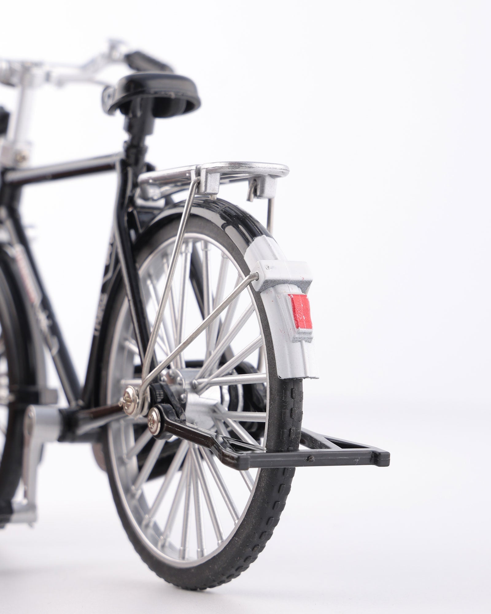 Classic Road Bicycle Diecast Model - Ignition Prime