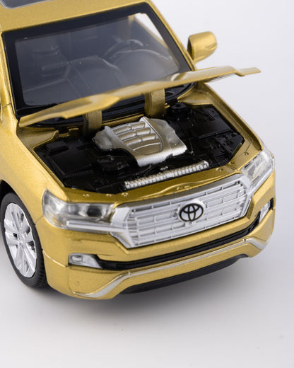 Toyota Land Cruiser VX.R V8 Diecast Gold Car 1:32 Scale - Ignition Prime