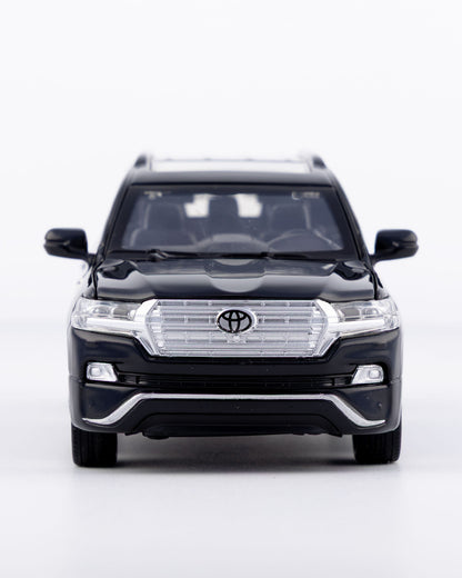 Toyota Land Cruiser VX.R V8 Diecast Black Car 1:32 Scale - Ignition Prime