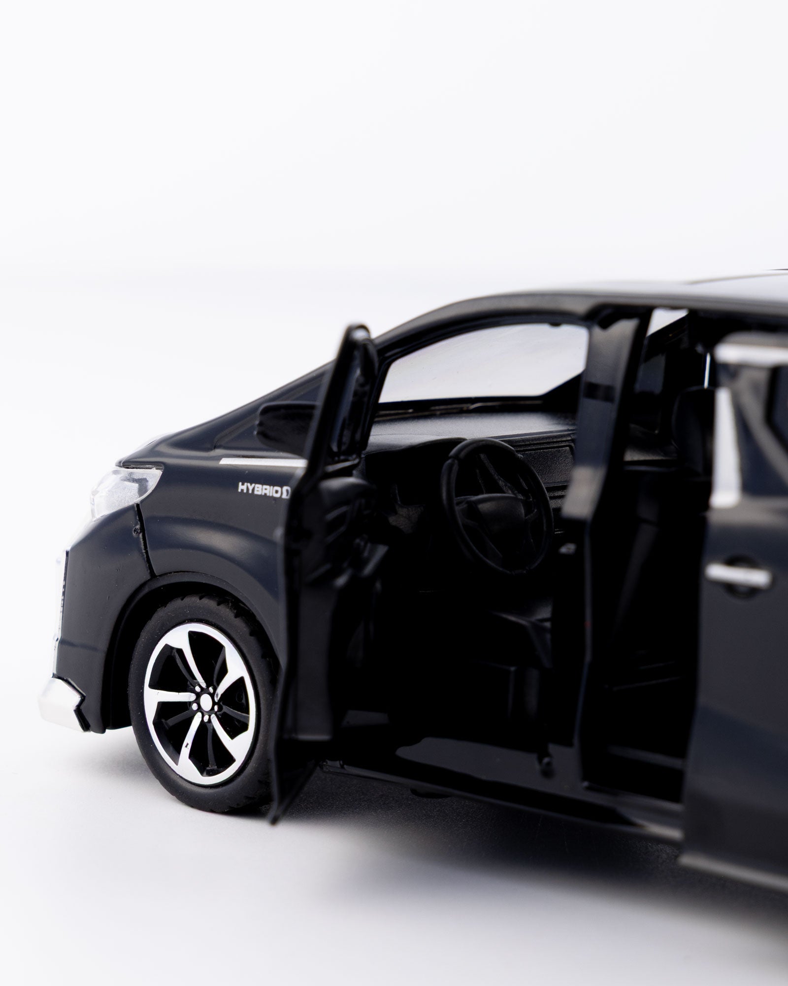 Toyota Alphard Executive Lounge Diecast Black Car 1:32 Scale - Ignition Prime