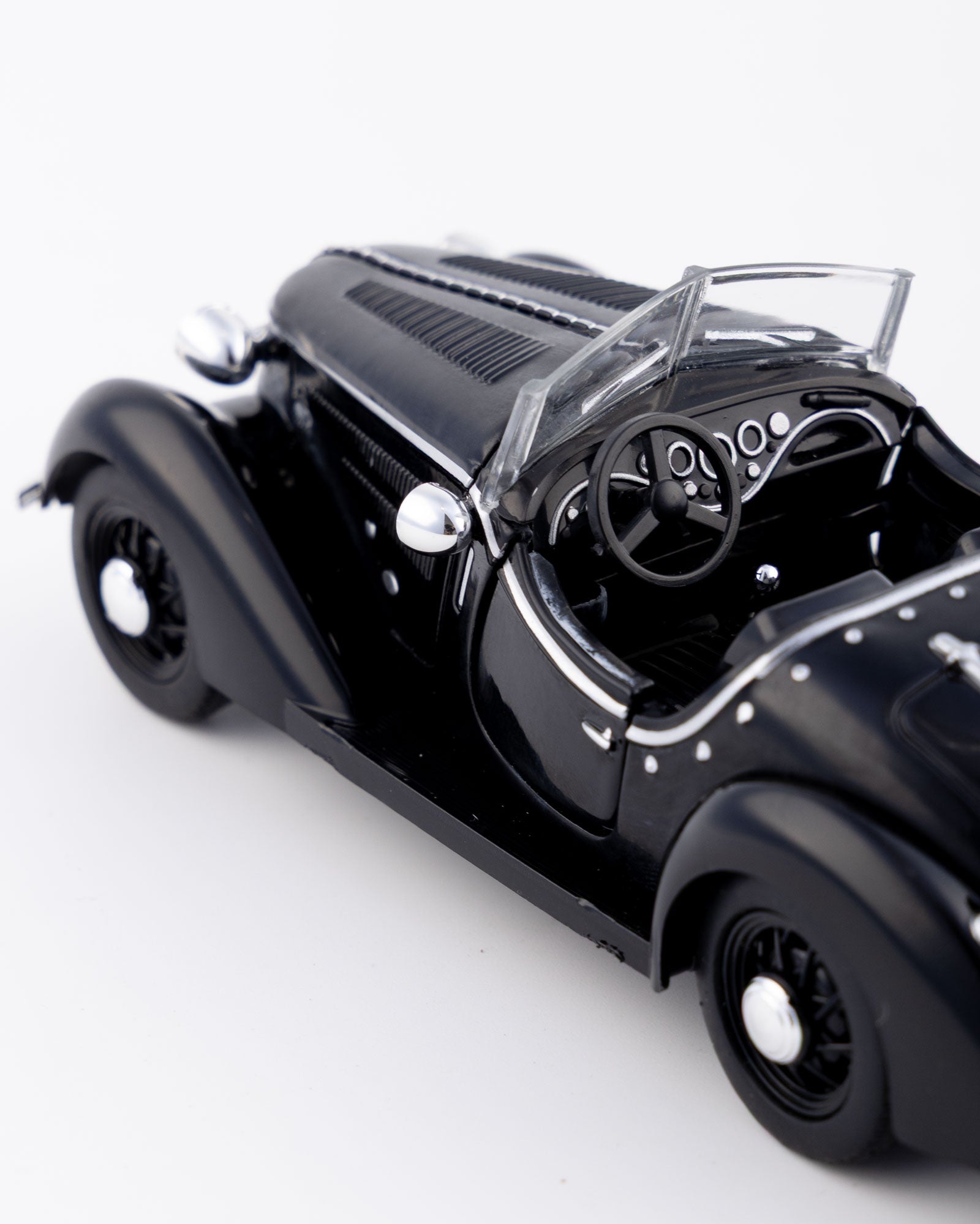 Audi 920 Cabriolet Classic Vintage Diecast Black Car 1:32 Scale - Ignition Prime