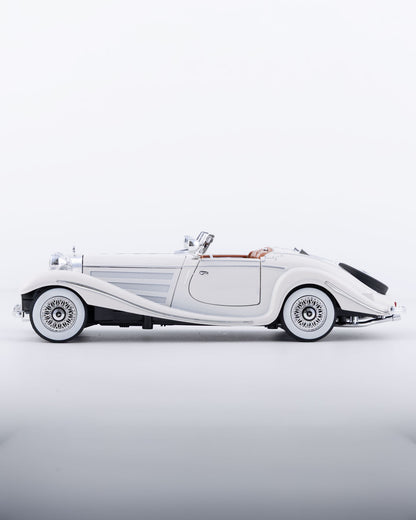 Mercedes-Benz 500K Cabriolet Diecast White Car 1:24 Scale - Ignition Prime