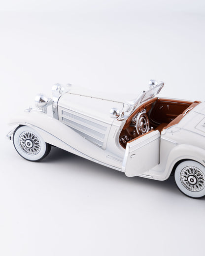 Mercedes-Benz 500K Cabriolet Diecast White Car 1:24 Scale - Ignition Prime