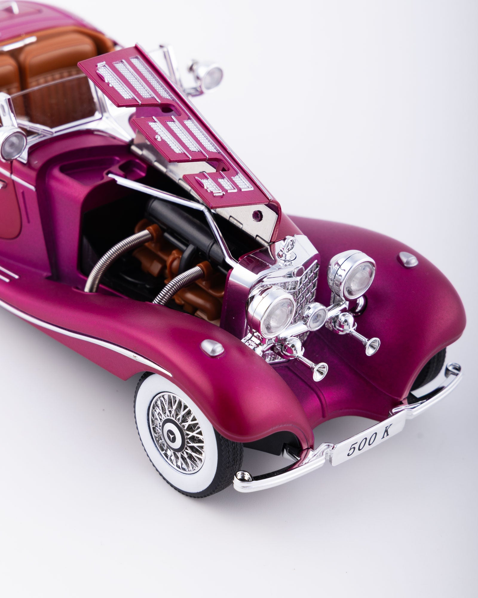 Mercedes-Benz 500K Cabriolet Diecast Purple Car 1:24 Scale - Ignition Prime