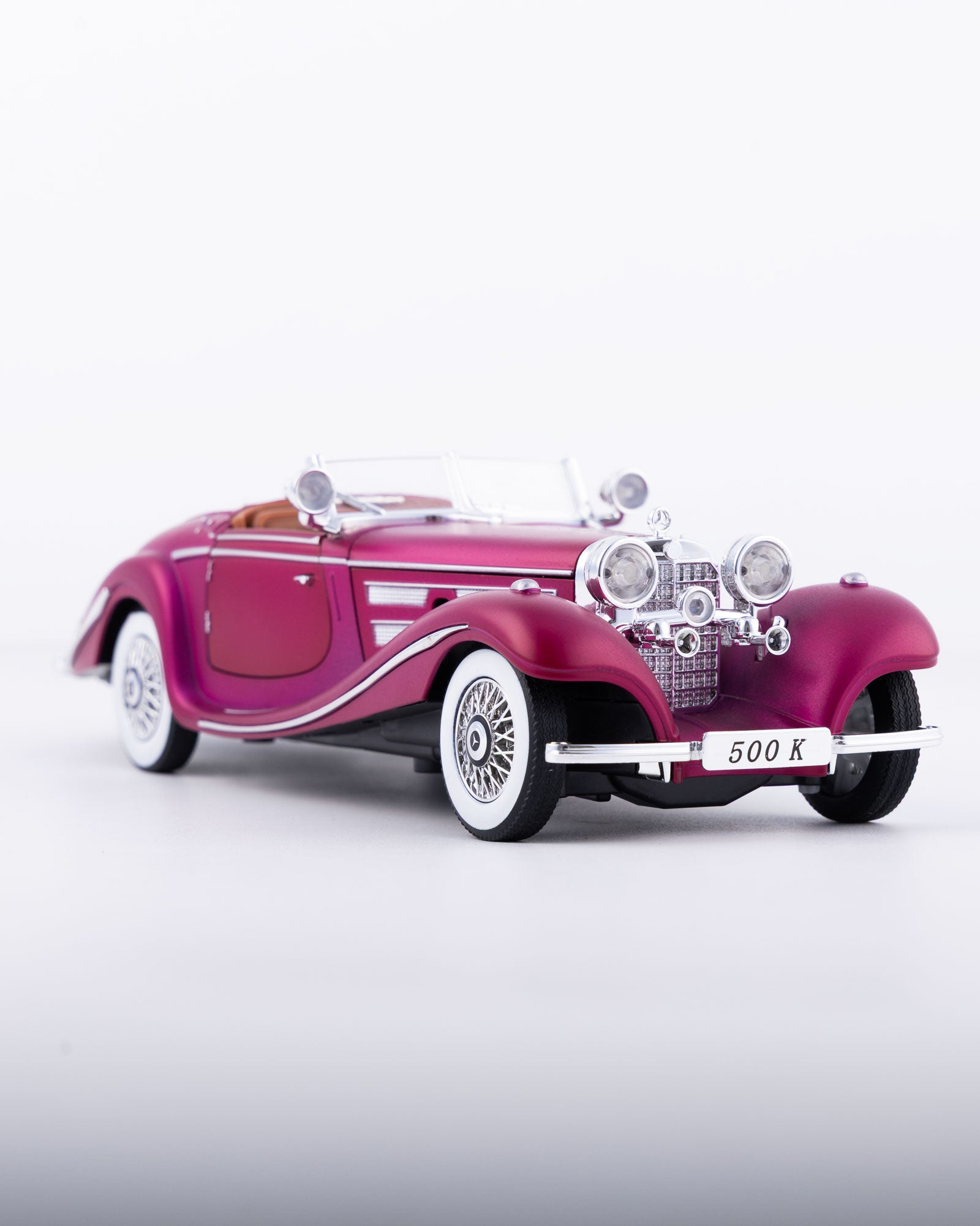 Mercedes-Benz 500K Cabriolet Diecast Purple Car 1:24 Scale - Ignition Prime