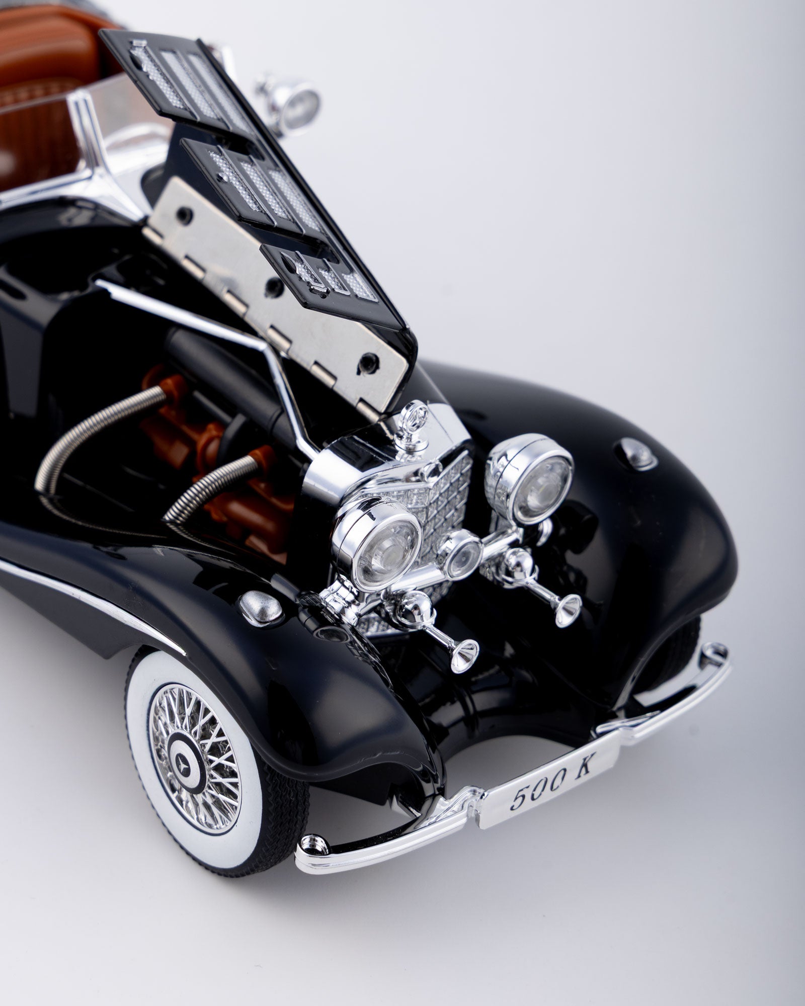 Mercedes-Benz 500K Cabriolet Diecast Black Car 1:24 Scale - Ignition Prime