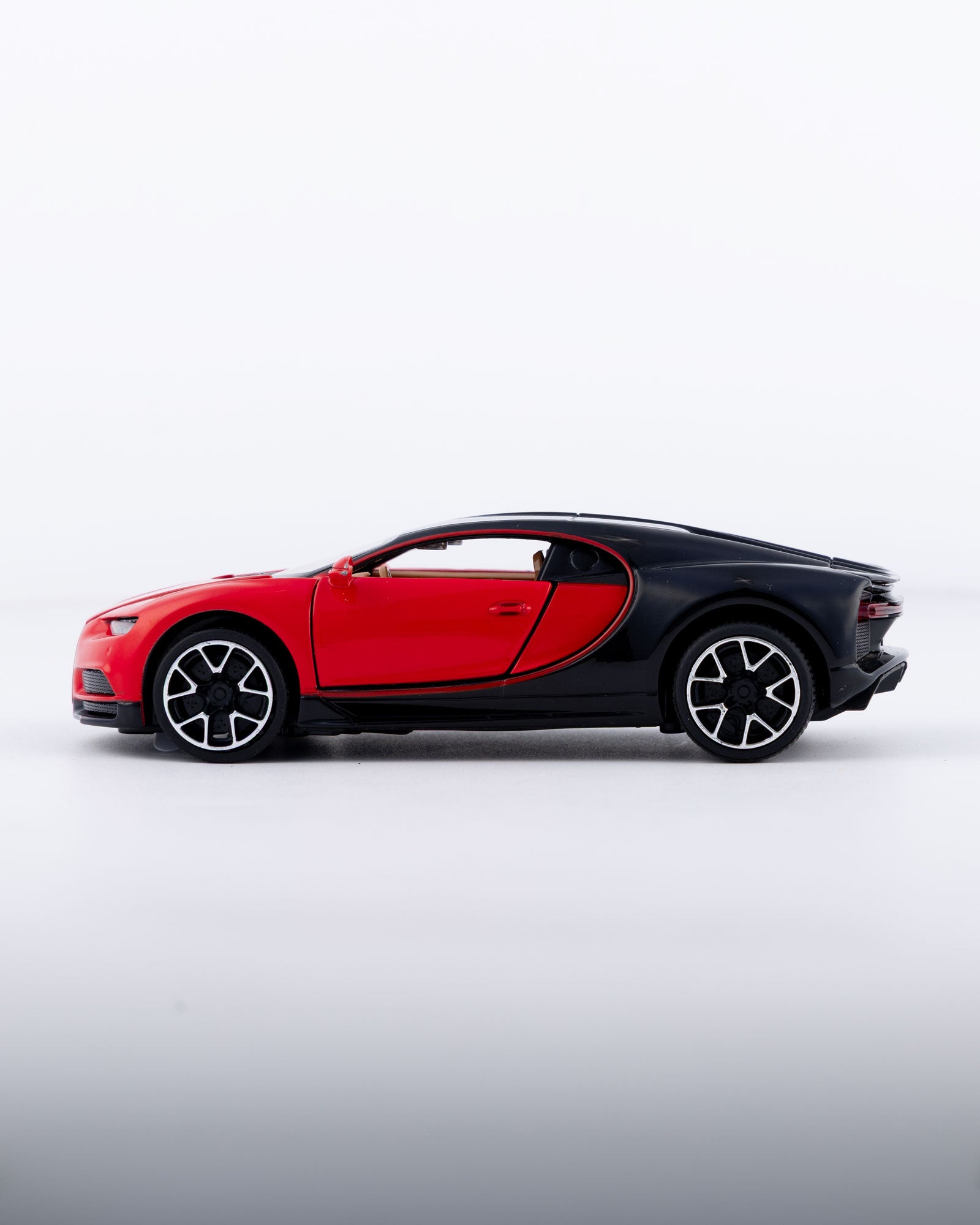 Bugatti Chiron Diecast Black And Red Car 1:24 Scale - Ignition Prime