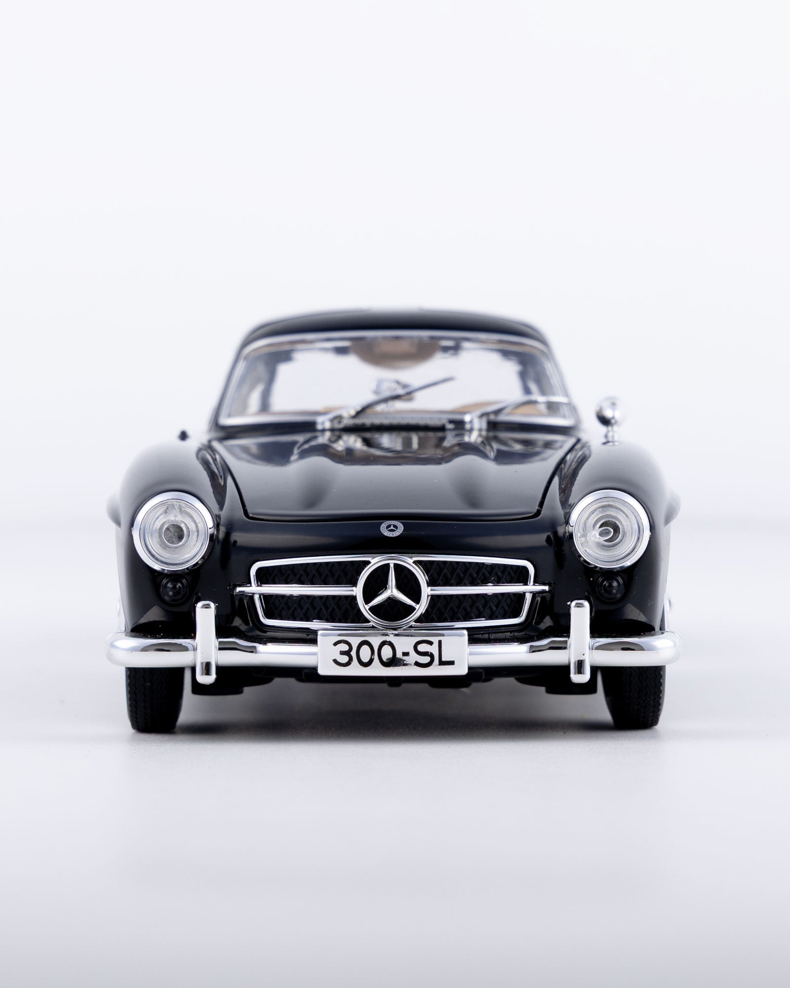 Mercedes-Benz 300SL Gullwing Diecast Black Car 1:24 Scale - Ignition Prime