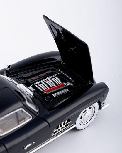 Mercedes-Benz 300SL Gullwing Diecast Black Car 1:24 Scale - Ignition Prime
