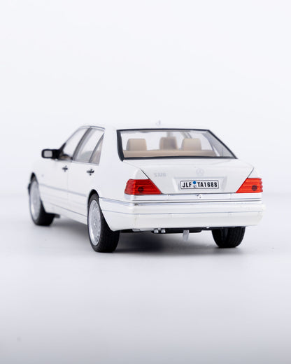 Mercedes-Benz S-Class W140 S320 Diecast White Car 1:24 Scale - Ignition Prime
