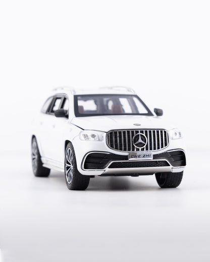 Mercedes-Benz GLS-Class AMG Diecast White Car 1:24 Scale - Ignition Prime