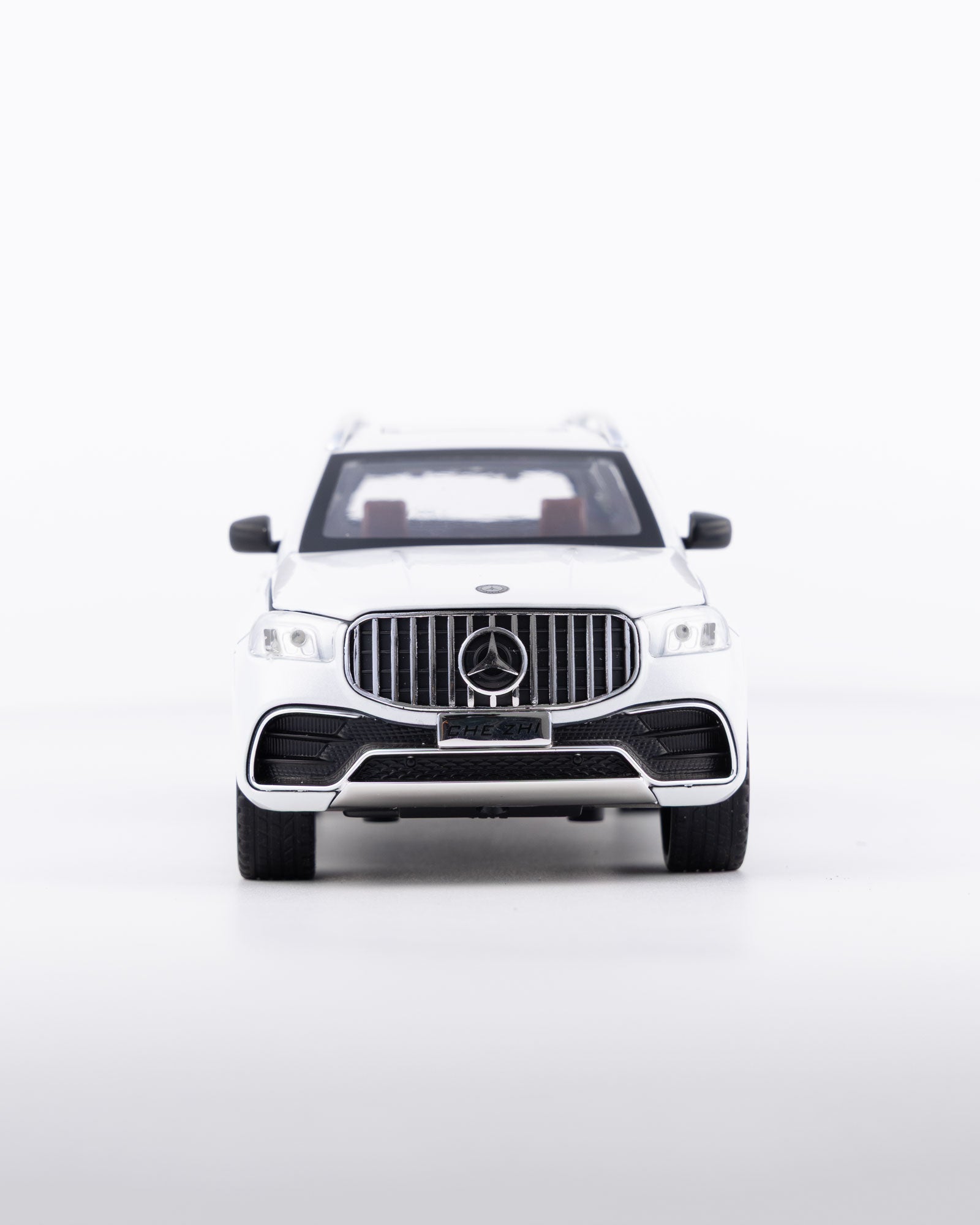 Mercedes-Benz GLS-Class AMG Diecast White Car 1:24 Scale - Ignition Prime