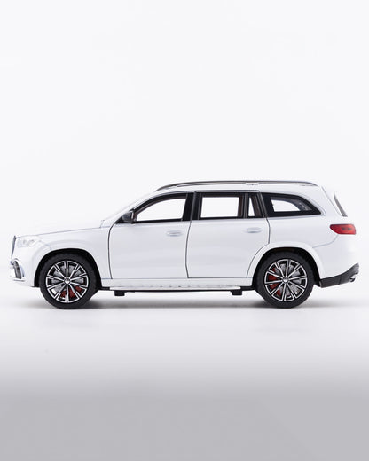Mercedes-Benz GLS-Class AMG Diecast White Car 1:24 Scale - Ignition Prime