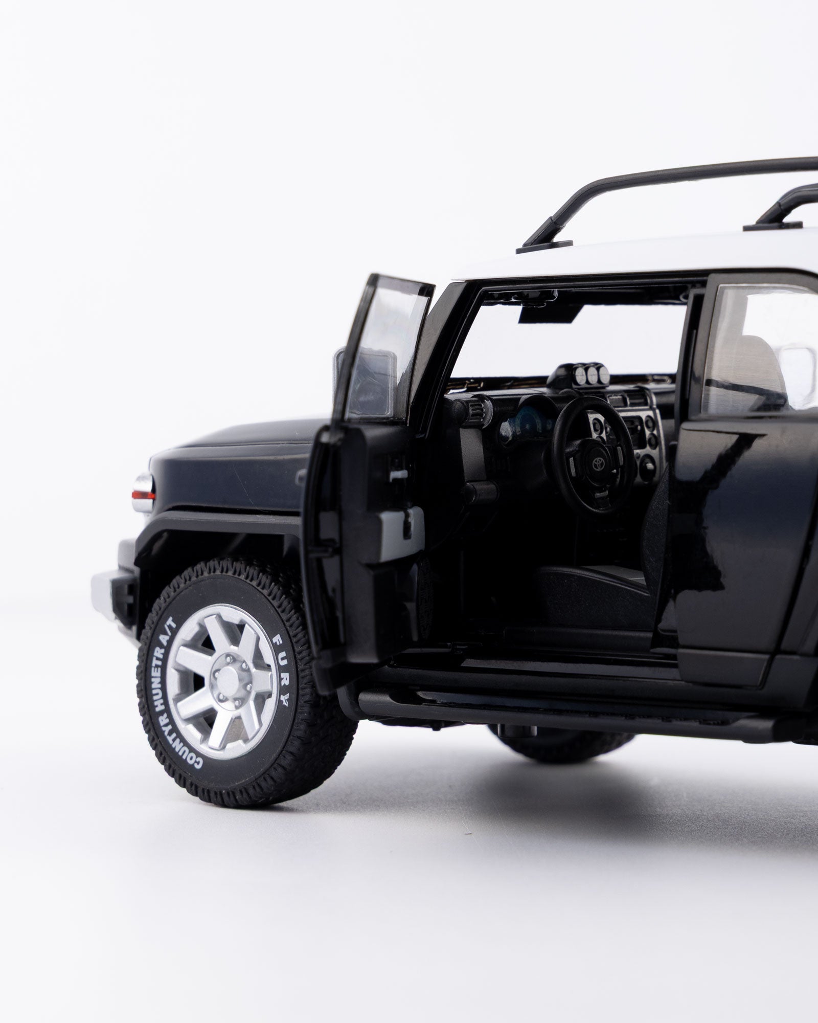 Toyota FJ Cruiser Diecast Black Car 1:24 Scale - Ignition Prime