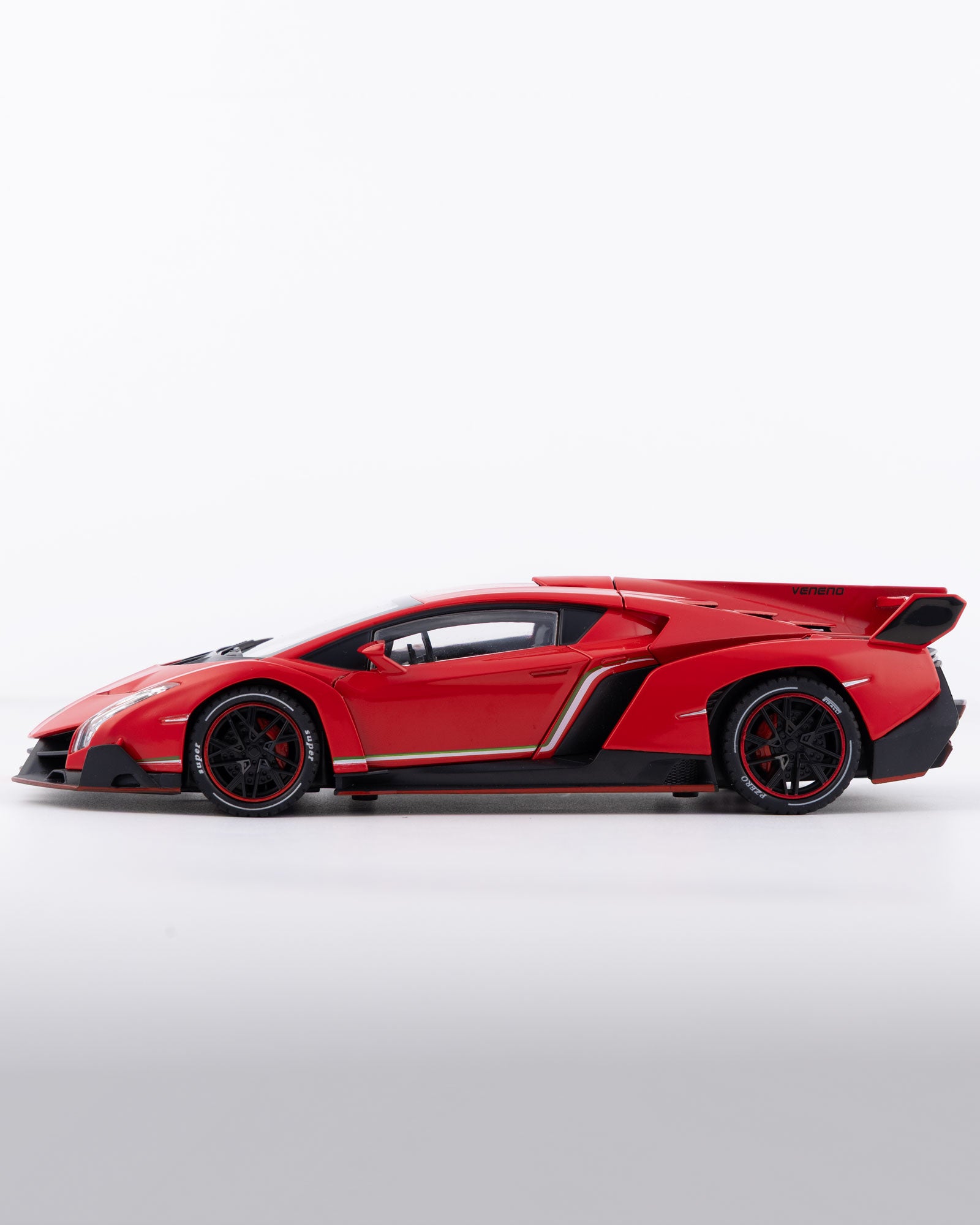 Lamborghini Veneno Diecast Red Car 1:24 Scale - Ignition Prime
