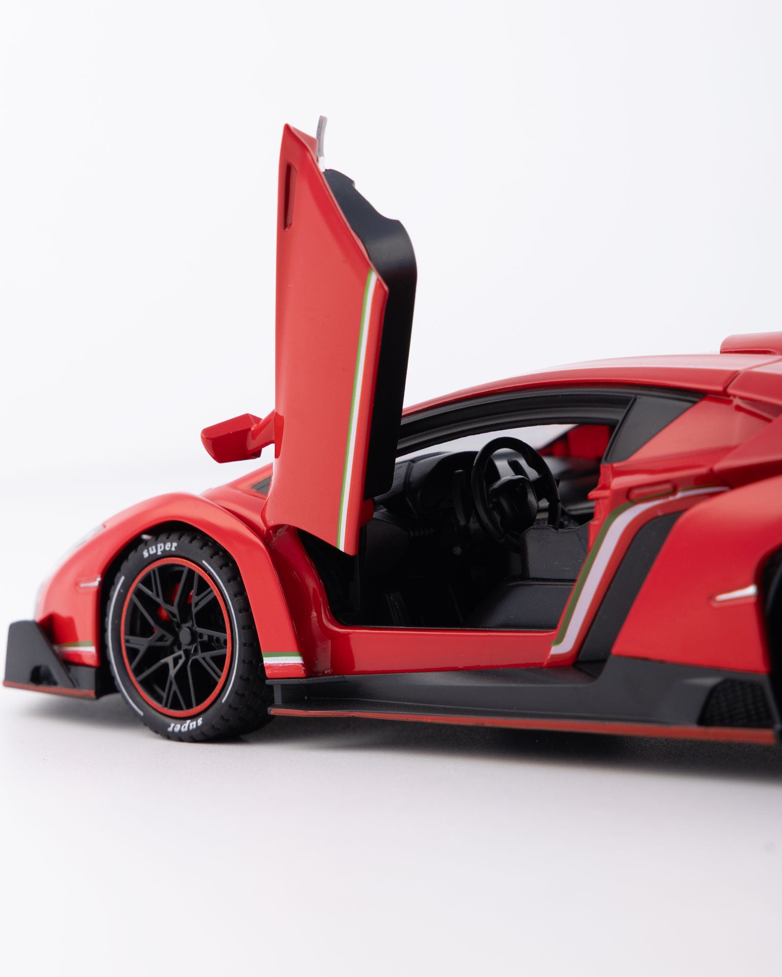Lamborghini Veneno Diecast Red Car 1:24 Scale - Ignition Prime