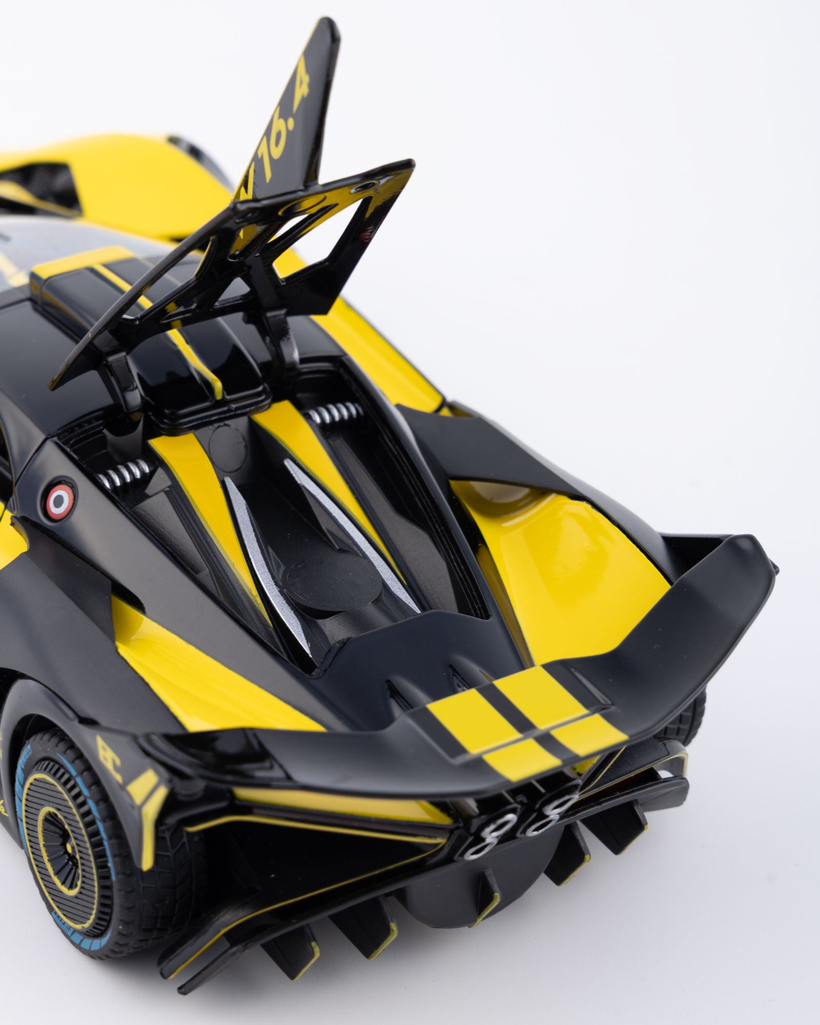Bugatti Bolide Diecast Yellow Car 1:24 Scale - Ignition Prime