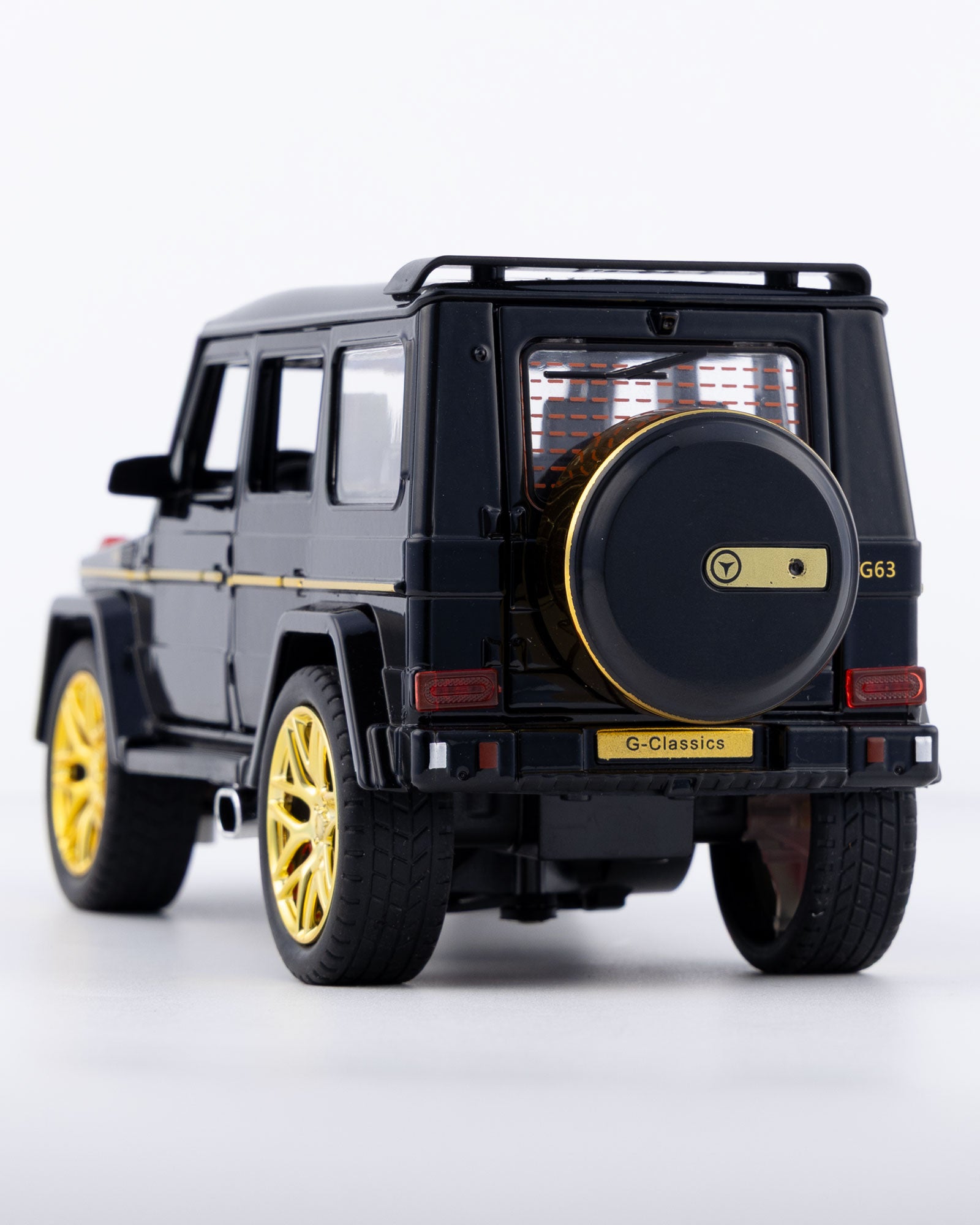 Mercedes-Benz G63 AMG V12 G-Class Diecast Black Car 1:24 Scale - Ignition Prime