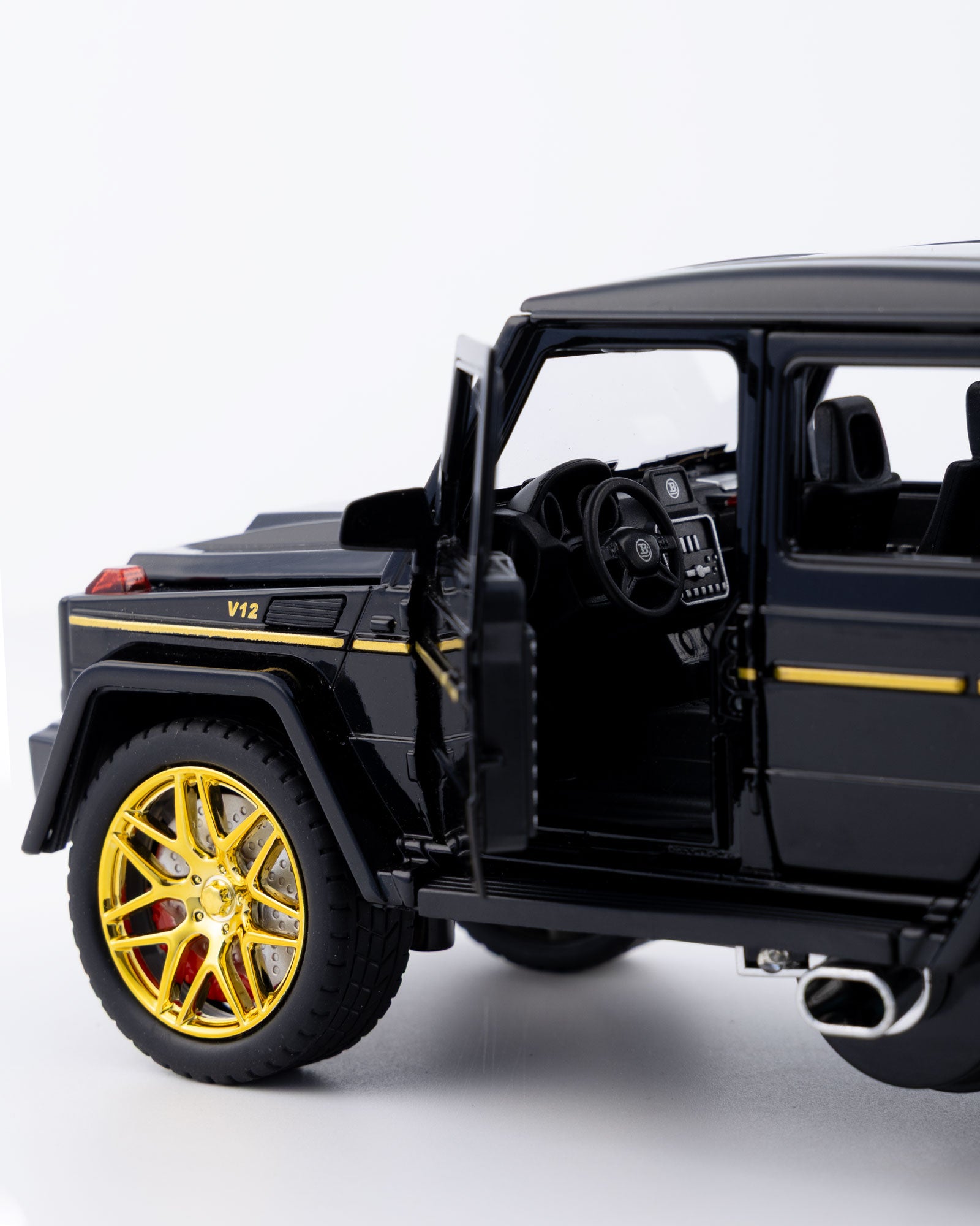 Mercedes-Benz G63 AMG V12 G-Class Diecast Black Car 1:24 Scale - Ignition Prime