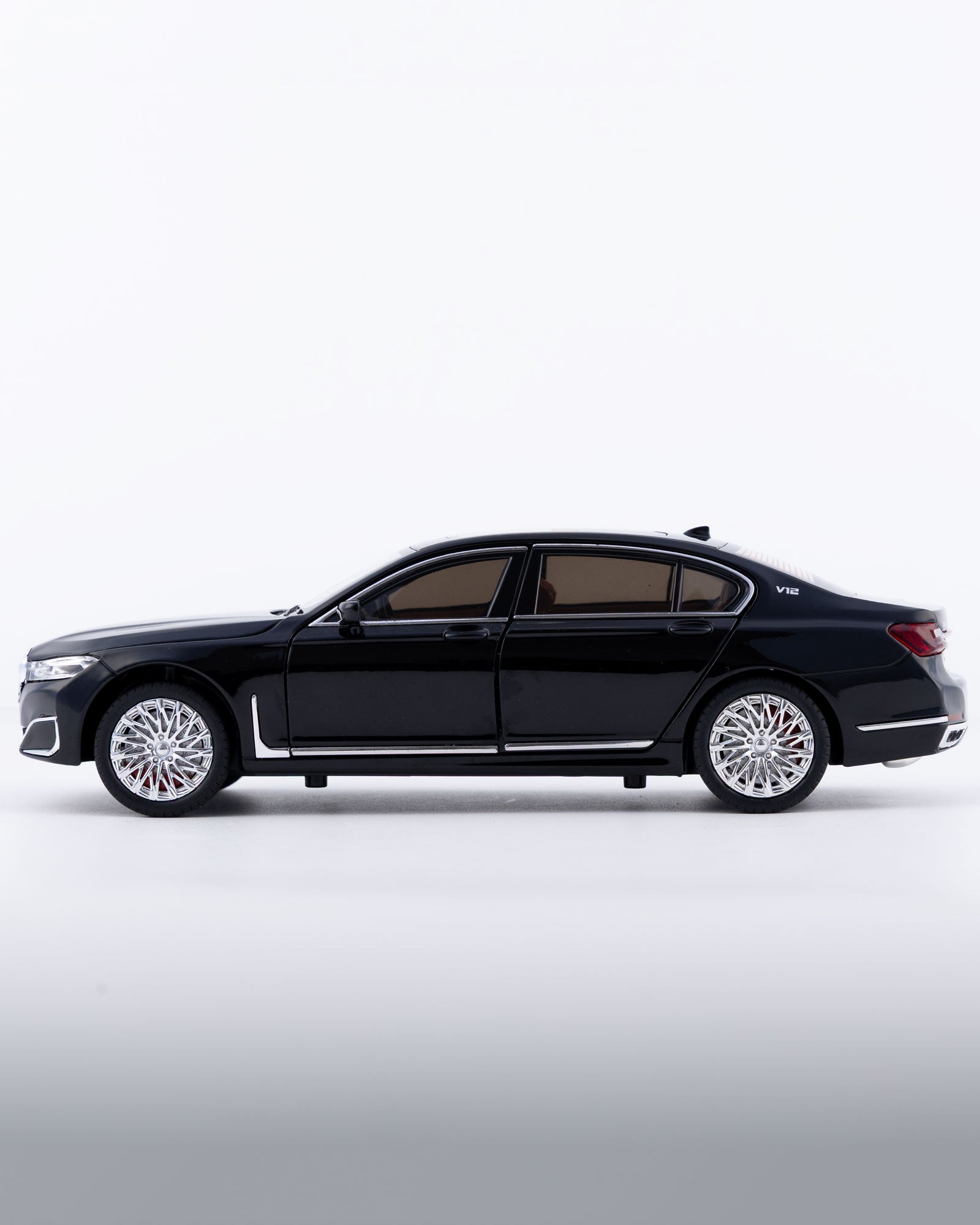 BMW 760Li V12 Sedan Diecast Black Car 1:24 Scale - Ignition Prime