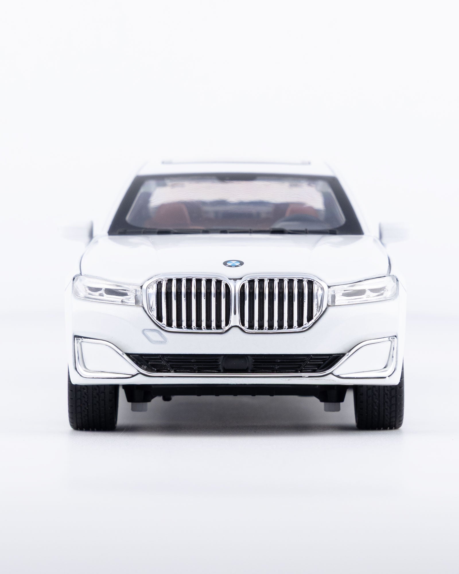 BMW 760Li V12 Sedan Diecast White Car 1:24 Scale - Ignition Prime