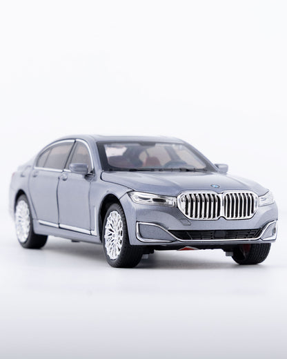 BMW 760Li V12 Sedan Diecast Grey Car 1:24 Scale - Ignition Prime