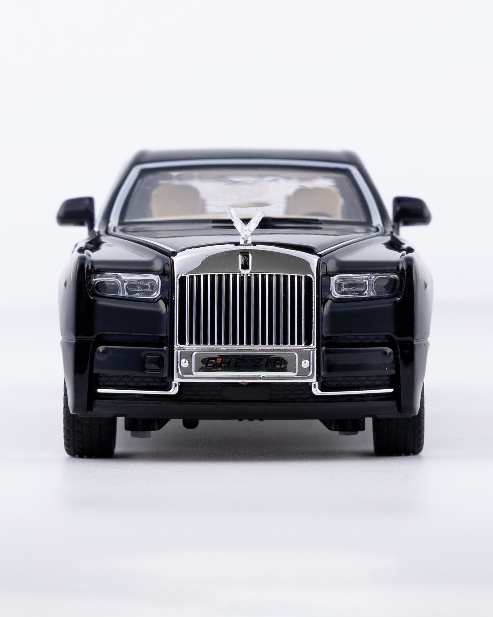 Rolls-Royce Phantom Diecast Silver Car 1:24 Scale - Ignition Prime