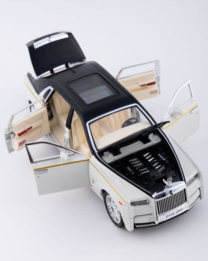 Rolls-Royce Phantom Diecast White Car 1:24 Scale - Ignition Prime