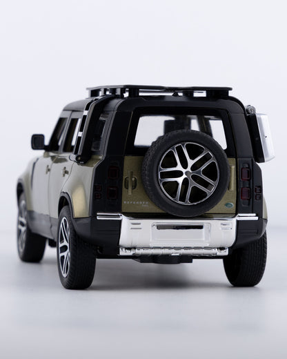 Land Rover Defender Diecast Green Car 1:24 Scale - Ignition Prime