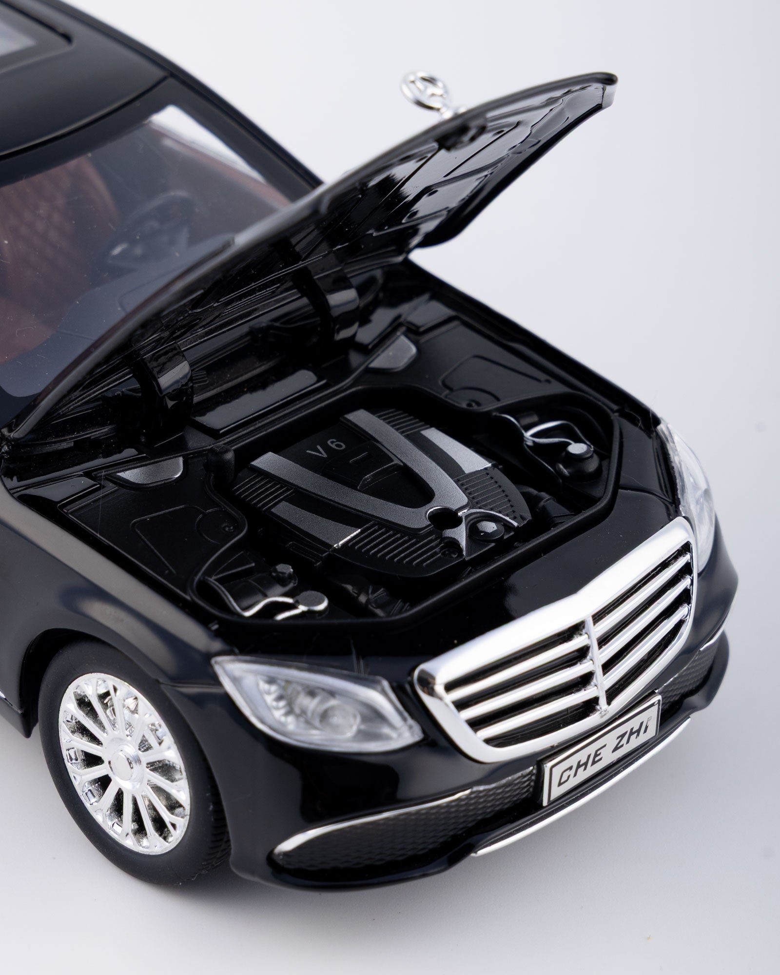 Mercedes-Benz E300eL Diecast Black Car 1:24 Scale - Ignition Prime