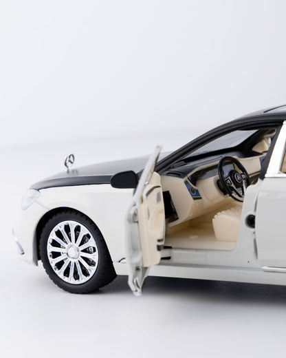 Mercedes-Maybach S600 Diecast White Car 1:24 Scale - Ignition Prime