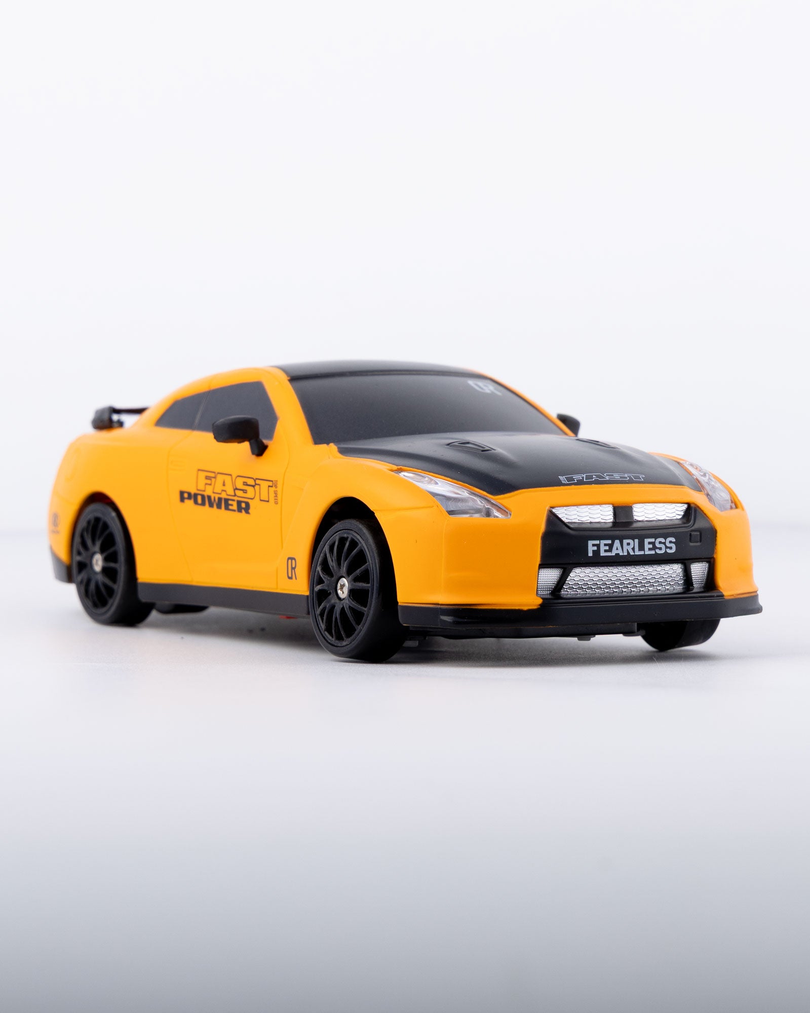 Fearless Orange Edition with Remote & Accessories Car 1:24 Scale - Ignition Prime
